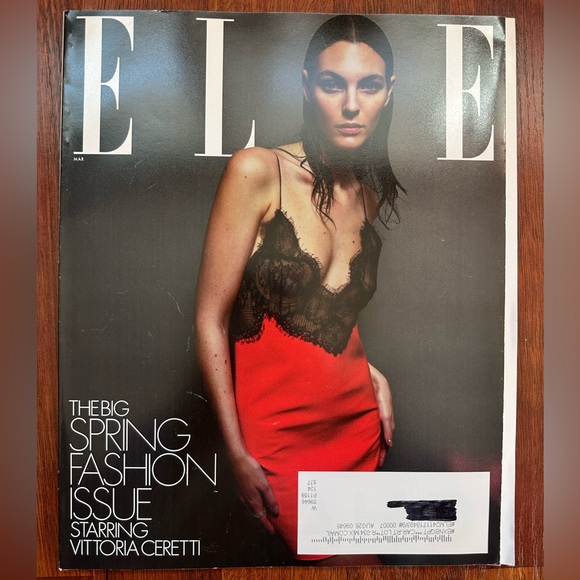 ELLE Magazine - Vittoria Ceretti - March 2024 - Picture 1 of 3